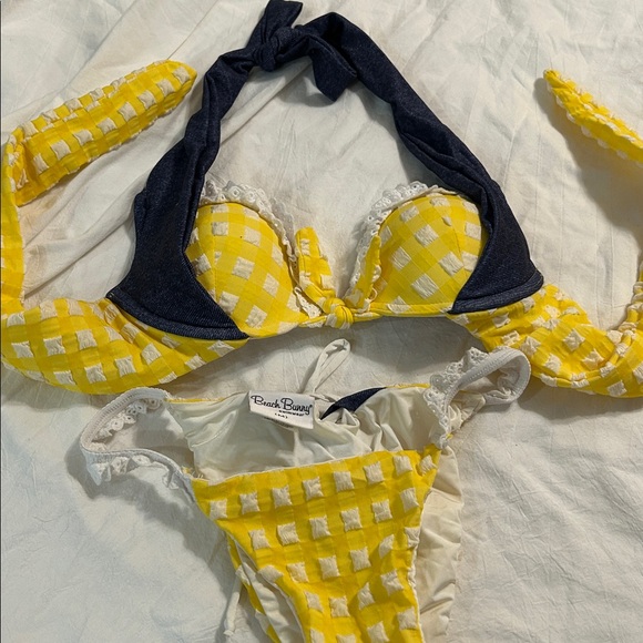Beach bunny bikini size M